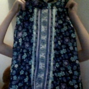 a dress  for kid that wears L/G (10-12)